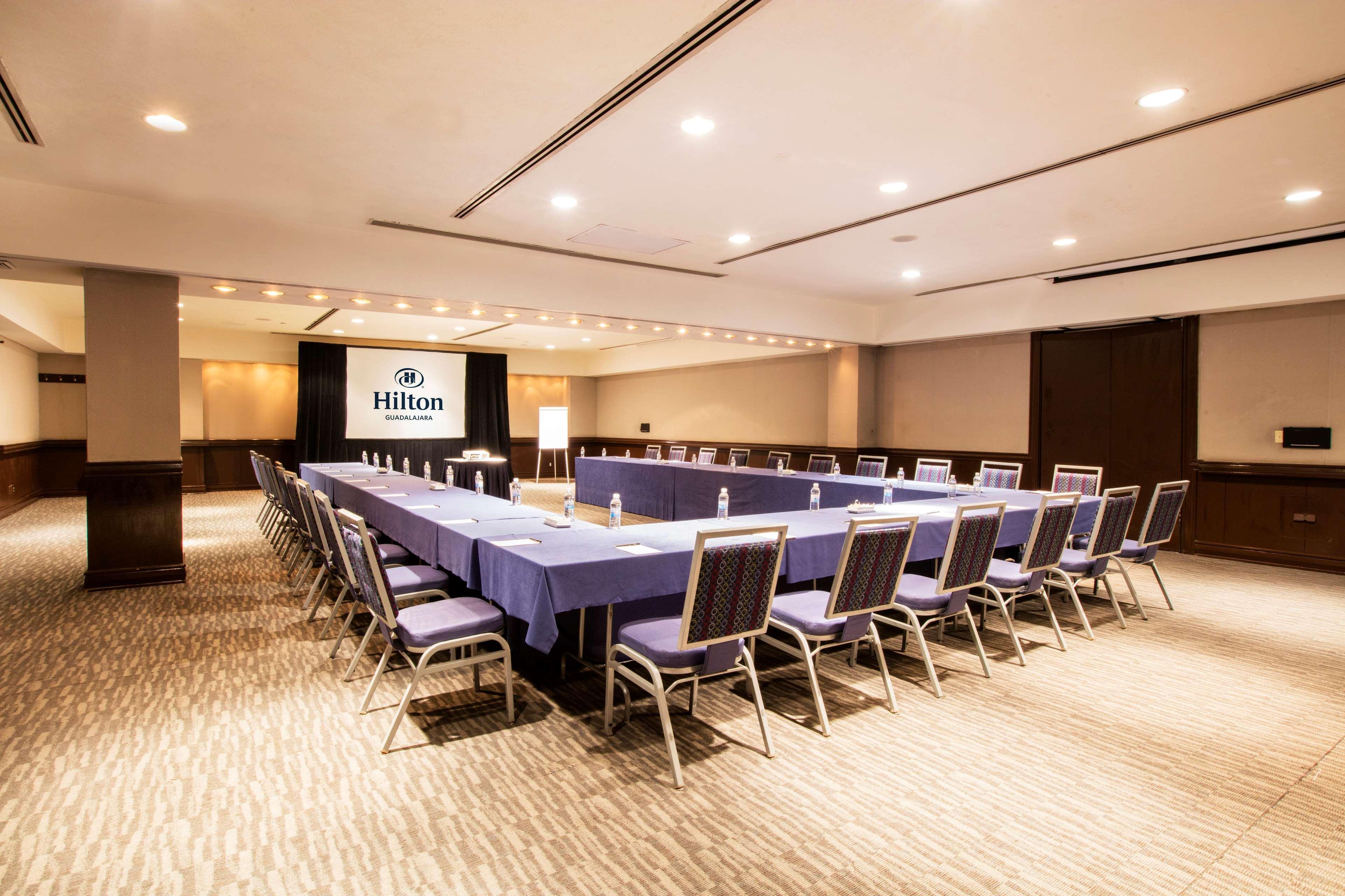 Barcelo Guadalajara Hotel Екстериор снимка Meeting room