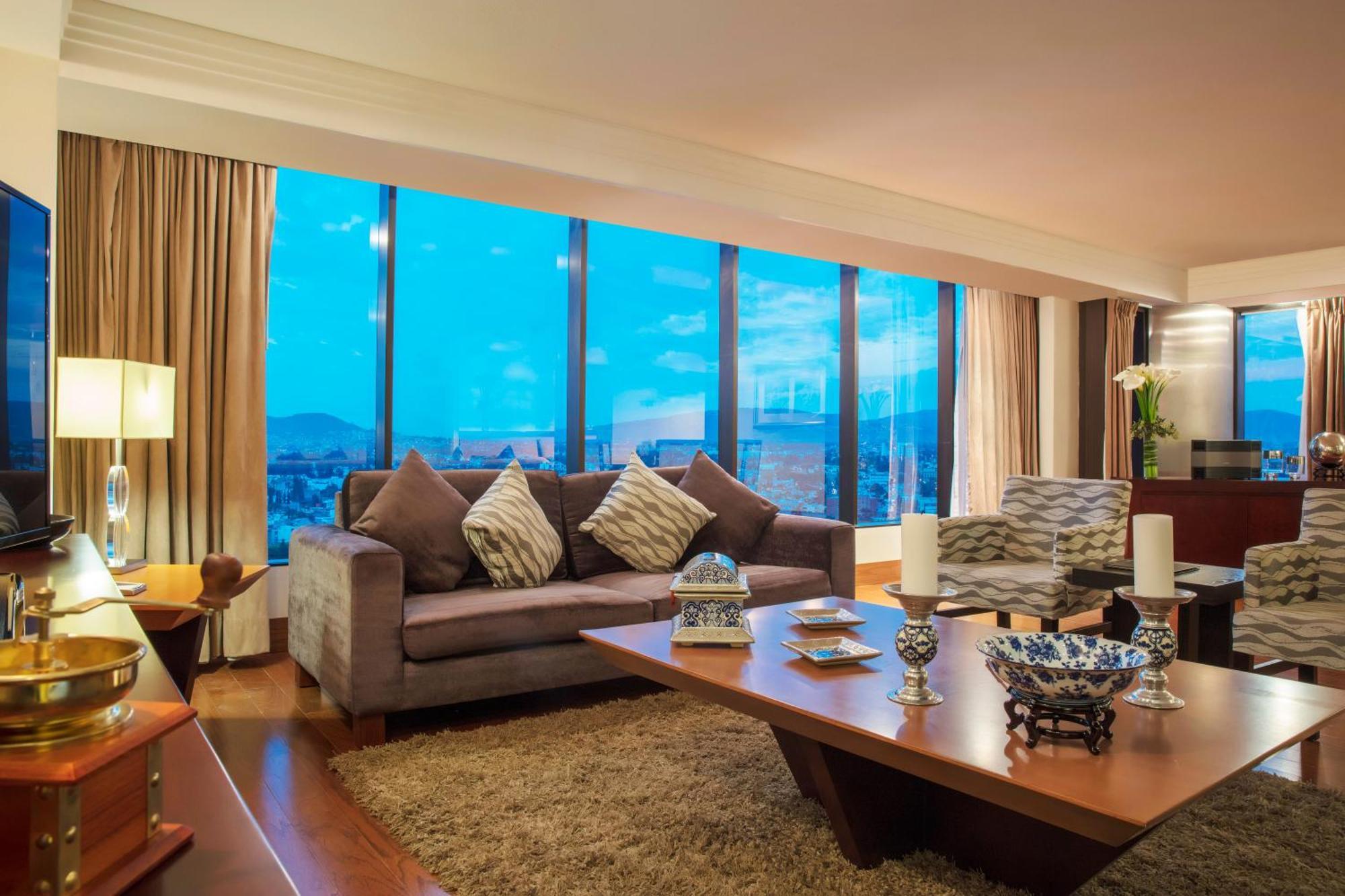 Barcelo Guadalajara Hotel Екстериор снимка