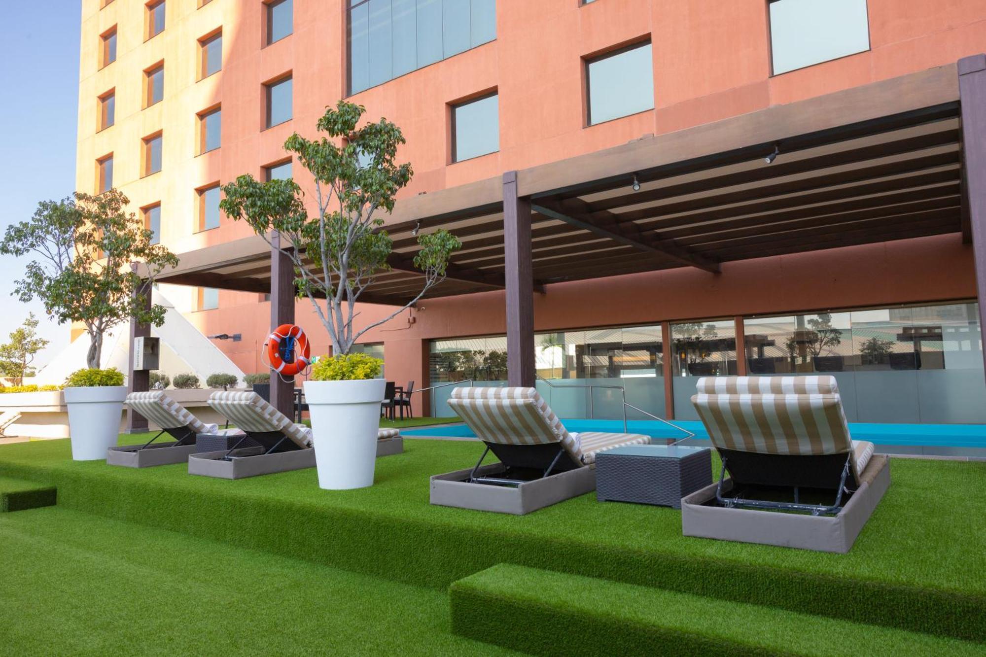 Barcelo Guadalajara Hotel Екстериор снимка