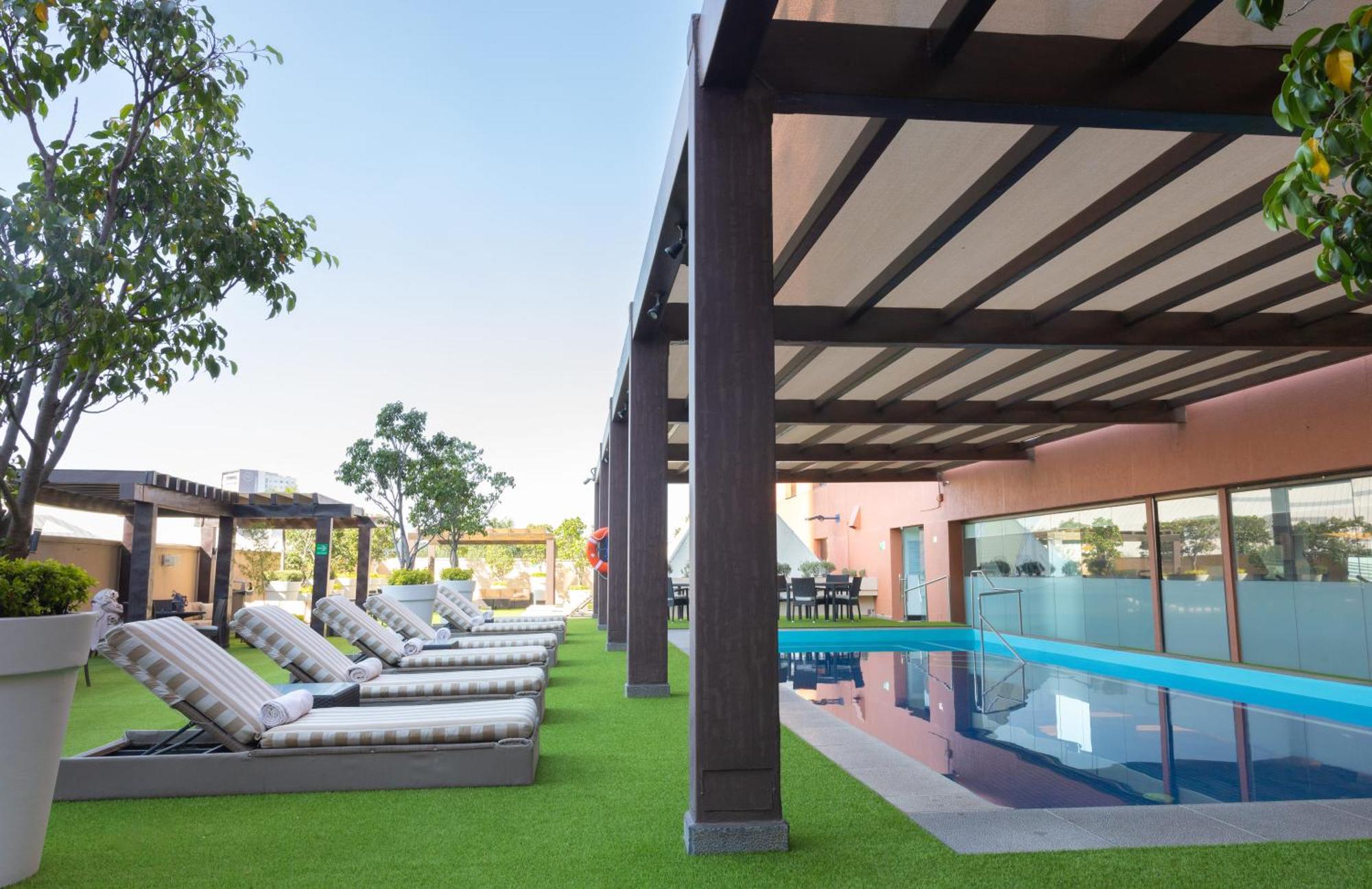 Barcelo Guadalajara Hotel Екстериор снимка